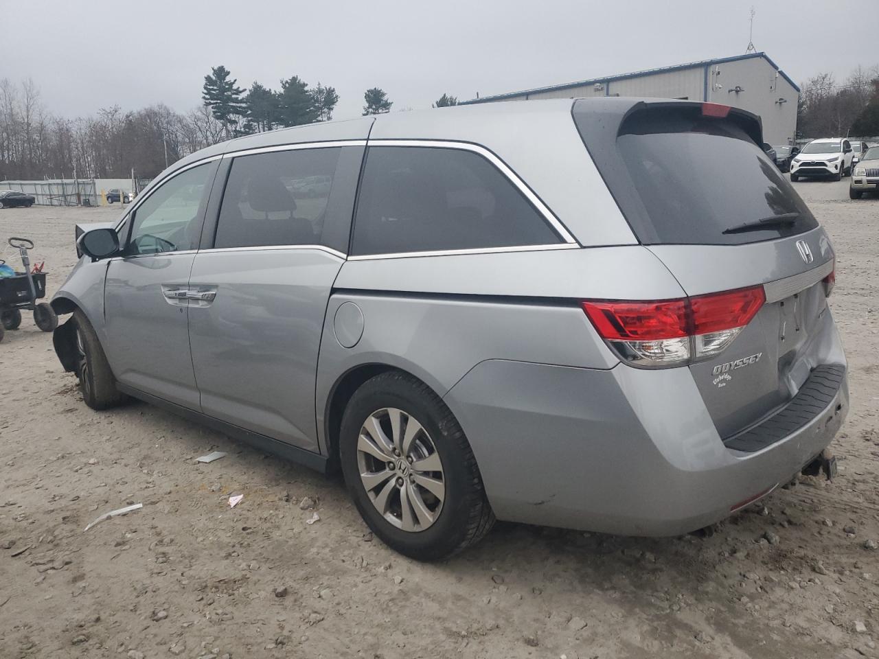 Изображение 2 2017 HONDA ODYSSEY SE 2017 с VIN 5FNRL5H38HB016695