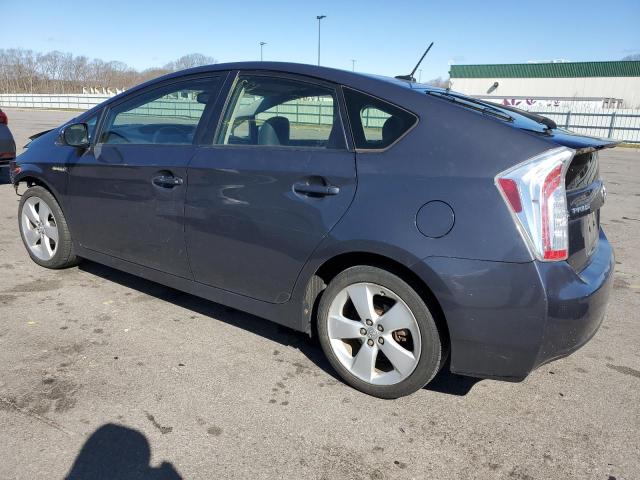 Image 2 of 2013 TOYOTA PRIUS  2013 with VIN JTDKN3DU0D1732637