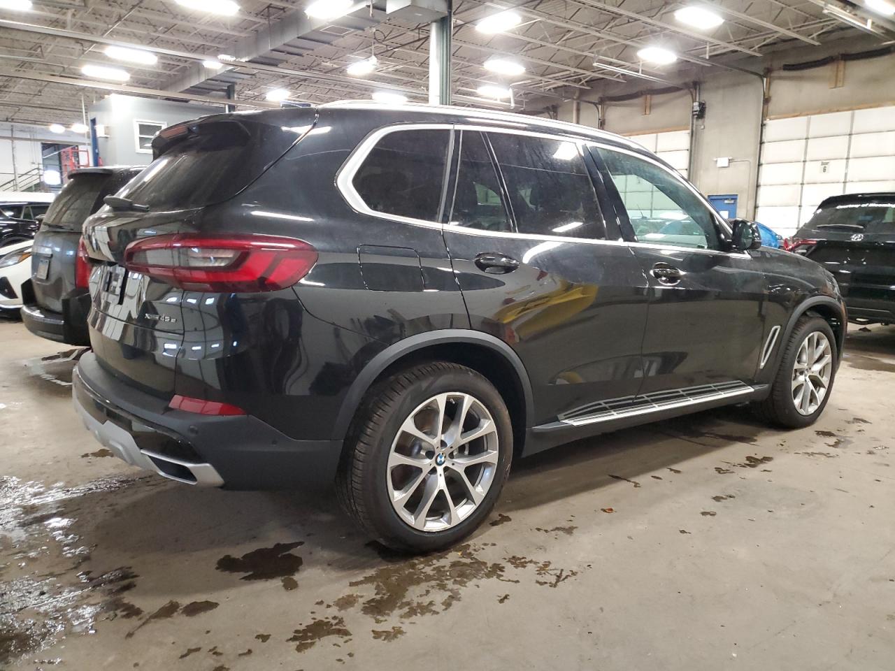 Image 3 of 2021 BMW X5 XDRIVE45E 2021 with VIN 5UXTA6C04M9G27005
