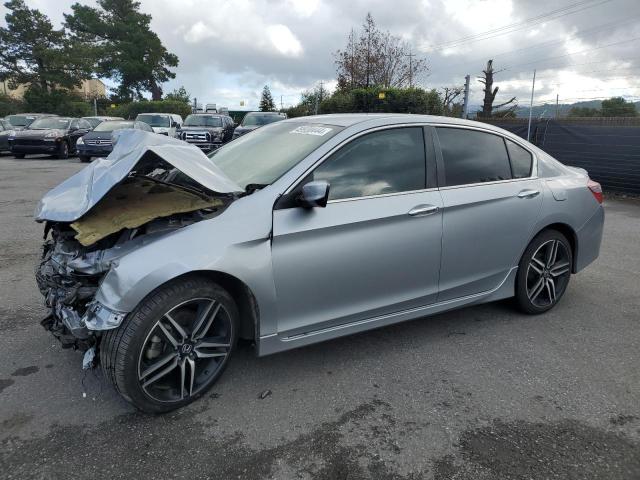 Obraz 1 z 2017 HONDA ACCORD SPORT 2017 z VIN 1HGCR2F59HA162783