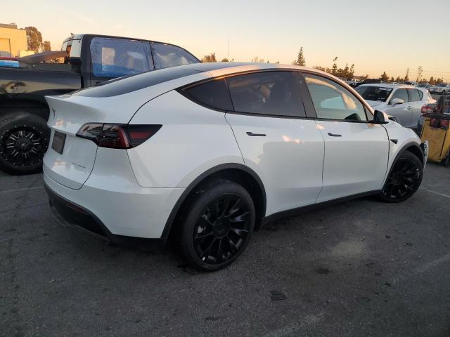 Image 3 of 2022 TESLA MODEL Y  2022 with VIN 7SAYGDEE5NF510057