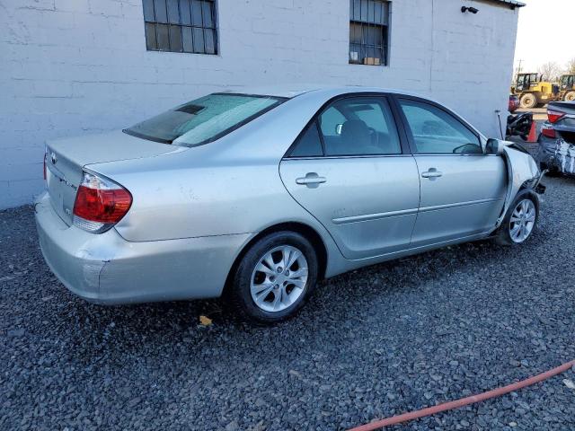 Image 3 of 2005 TOYOTA CAMRY LE 2005 with VIN 4T1BF32K85U593299