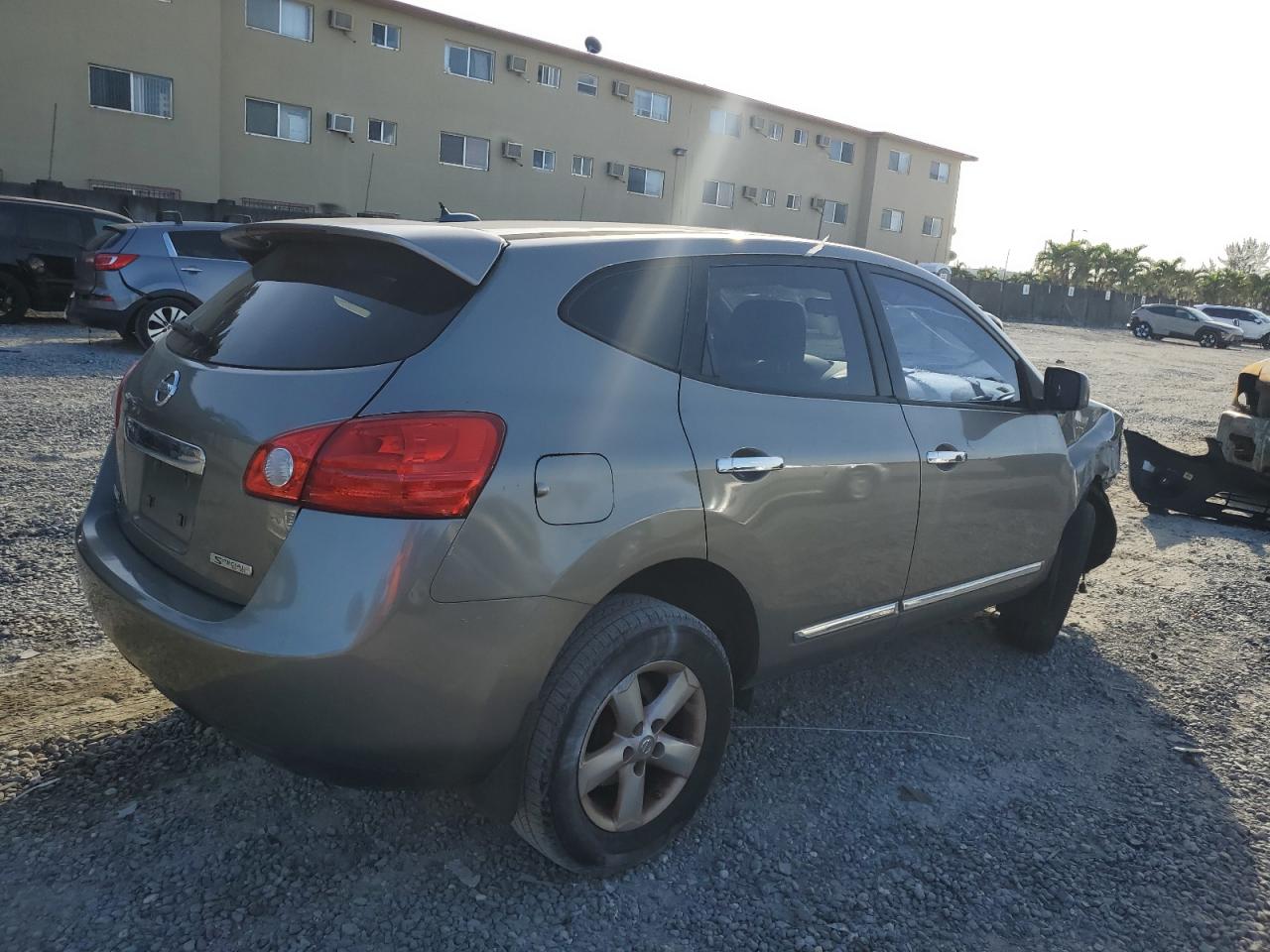 Image 3 of 2012 NISSAN ROGUE S 2012 with VIN JN8AS5MT5CW292167