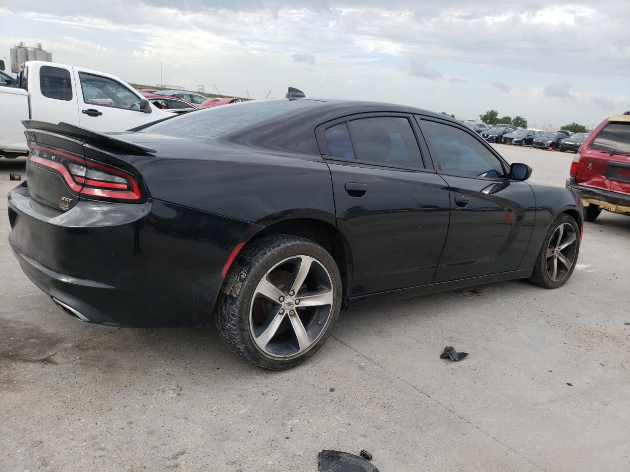 Image 3 of 2017 DODGE CHARGER SXT 2017 with VIN 2C3CDXHG7HH667431