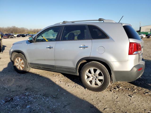 Image 2 of 2013 KIA SORENTO LX 2013 with VIN 5XYKT4A29DG411338