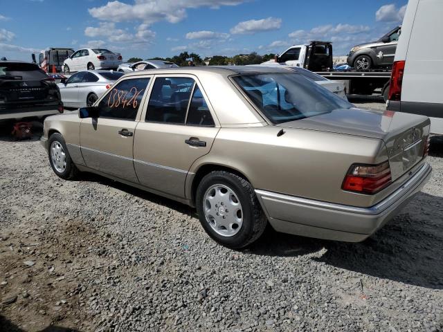Obraz 2 z 1994 MERCEDES-BENZ E 420 1994 z VIN WDBEA34E3RC082374