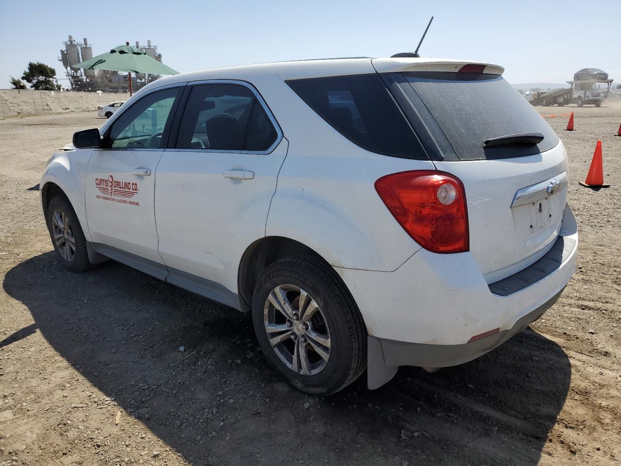 Изображение 2 2015 CHEVROLET EQUINOX LS 2015 с VIN 1GNALAEK0FZ112627