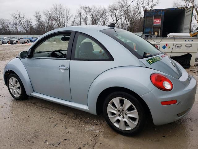 Изображение 2 2010 VOLKSWAGEN NEW BEETLE  2010 с VIN 3VWRG3AG4AM022224