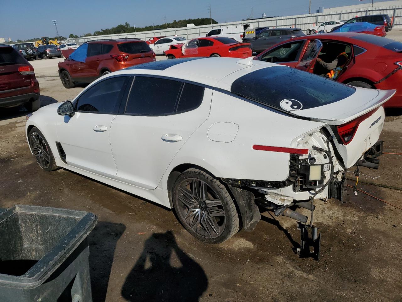 Image 2 of 2022 KIA STINGER GT1 2022 with VIN KNAE45LC6N6100344