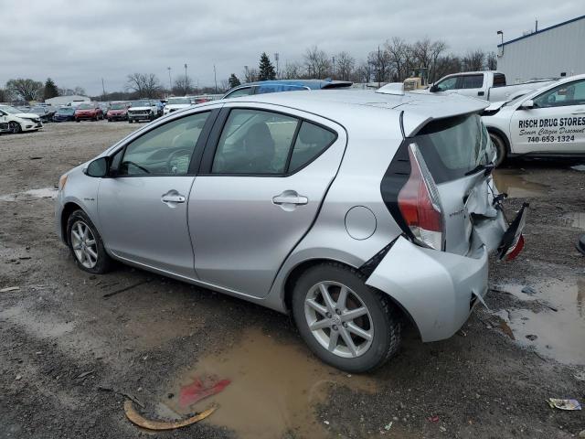 Image 2 of 2016 TOYOTA PRIUS C  2016 with VIN JTDKDTB31G1116382
