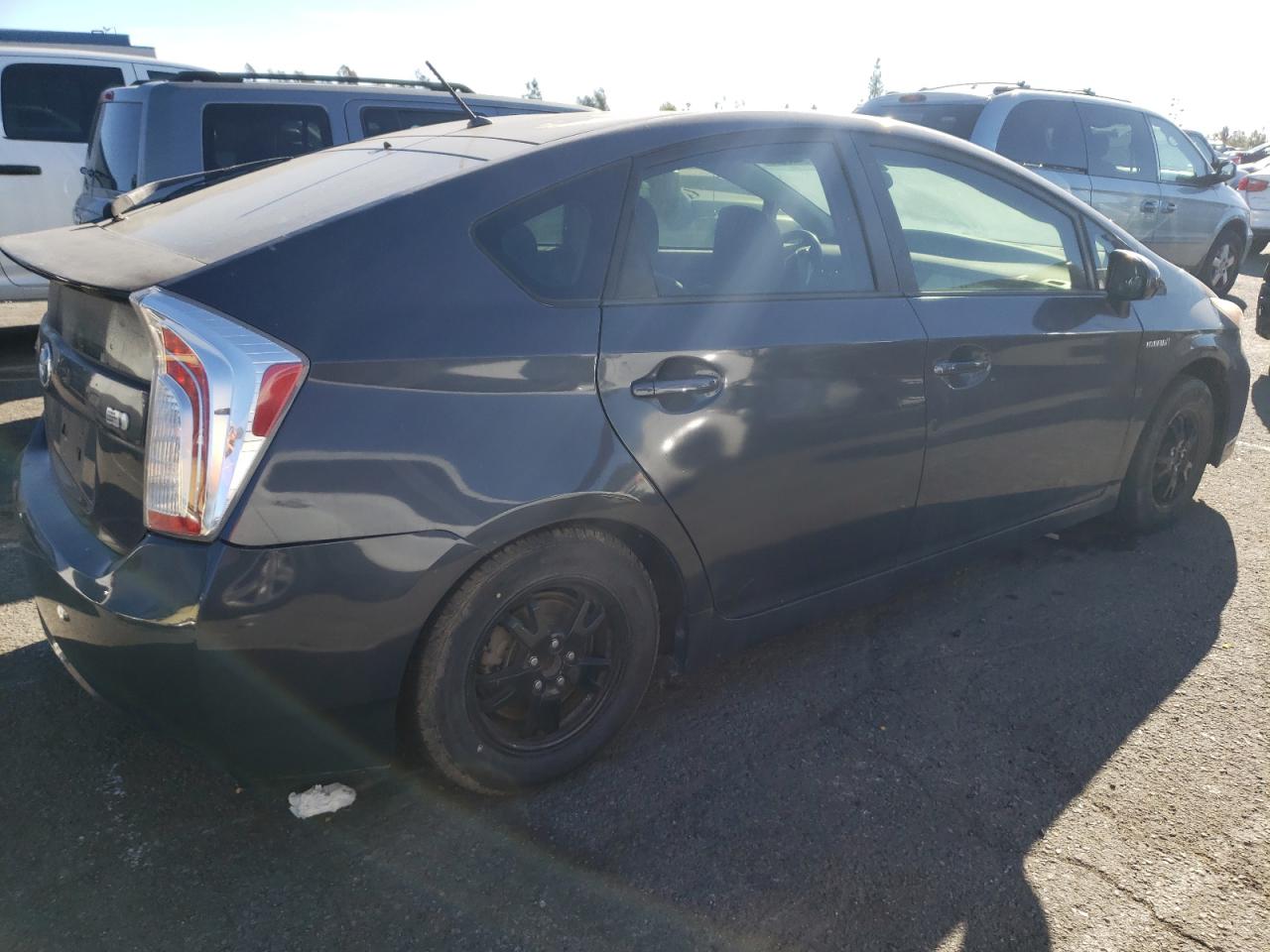 Image 3 of 2013 TOYOTA PRIUS 2013 with VIN JTDKN3DU5D5559688