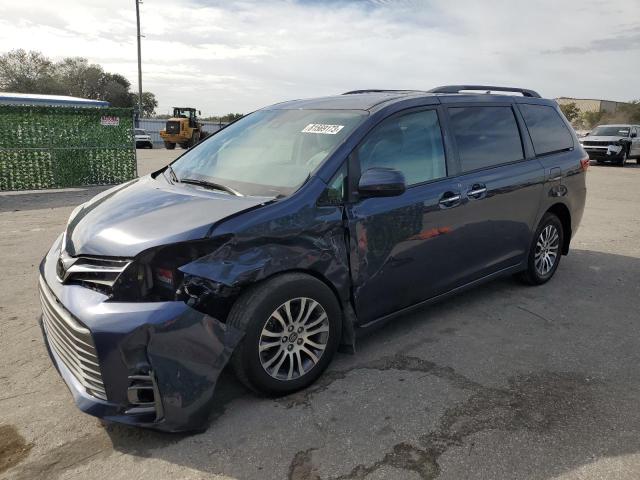 2020 TOYOTA SIENNA XLE 2020 image