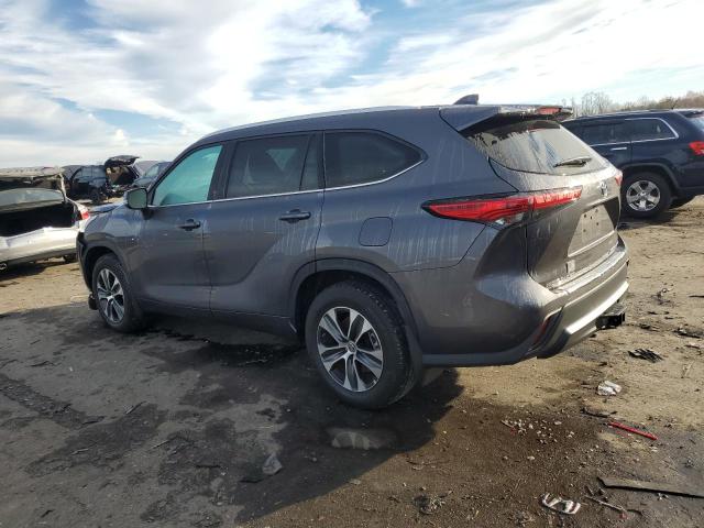 Изображение 2 2022 TOYOTA HIGHLANDER XLE 2022 с VIN 5TDHZRBH0NS191472