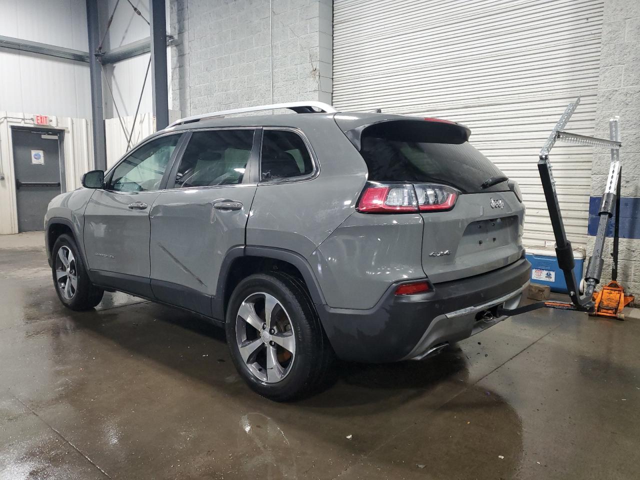 Image 2 of 2020 JEEP CHEROKEE LIMITED 2020 with VIN 1C4PJMDXXLD514249