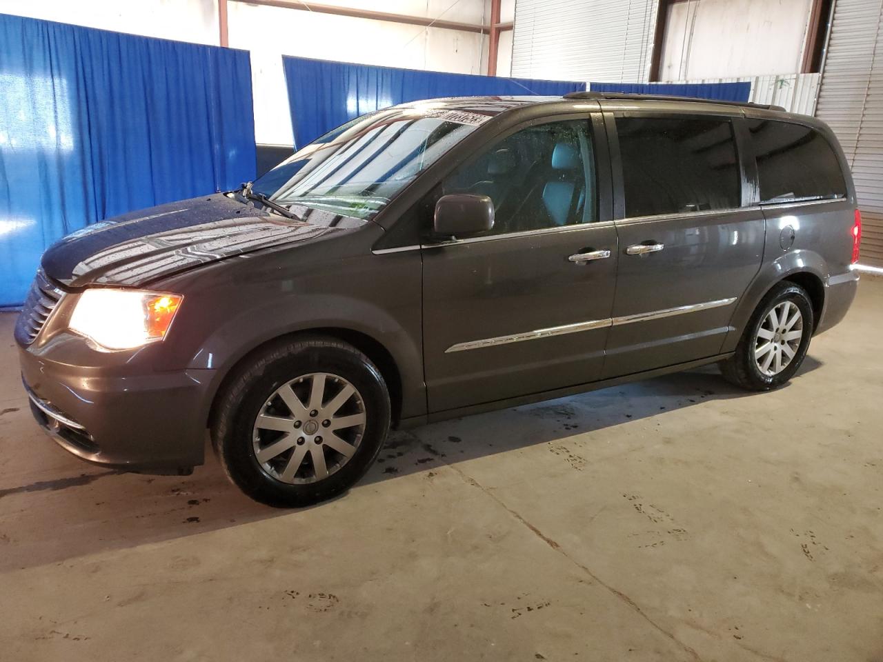 2015 CHRYSLER TOWN & COUNTRY TOURING 2015 image