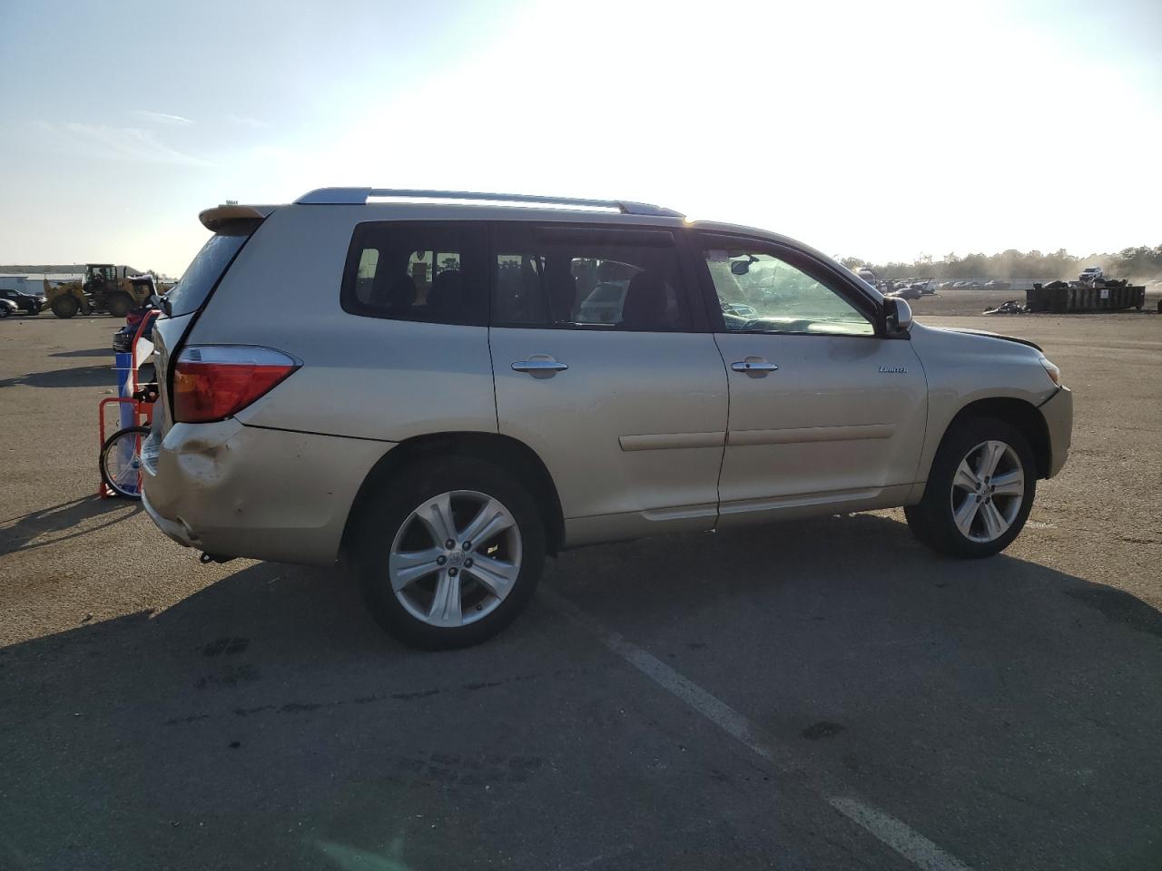 Image 3 of 2008 TOYOTA HIGHLANDER LIMITED 2008 with VIN JTEES42AX82098172