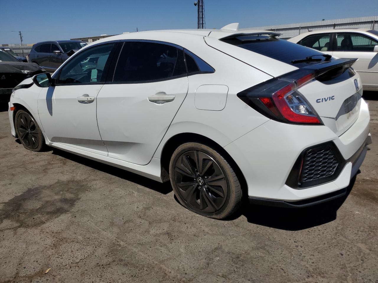 Изображение 2 2018 HONDA CIVIC EX 2018 с VIN SHHFK7H53JU429289