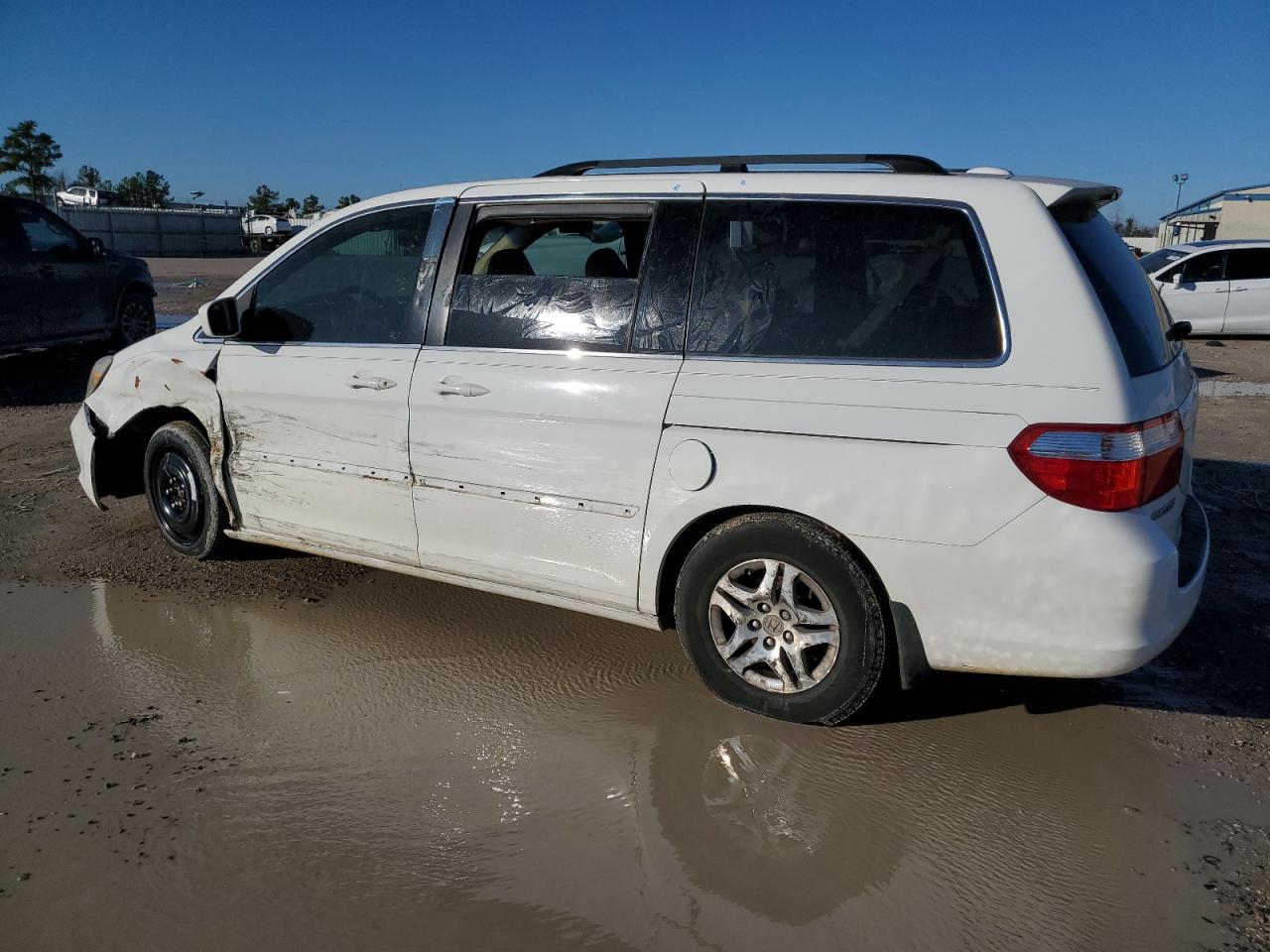 Image 2 of 2006 HONDA ODYSSEY EXL 2006 with VIN 5FNRL38776B434153