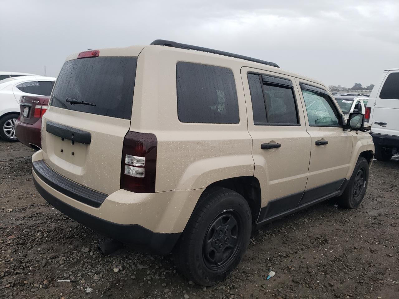 Obraz 3 z 2016 JEEP PATRIOT SPORT 2016 z VIN 1C4NJPBA7GD787677