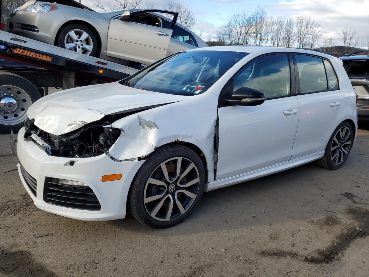 Image 1 of 2012 VOLKSWAGEN GOLF R 2012 with VIN WVWPF7AJ6CW314086