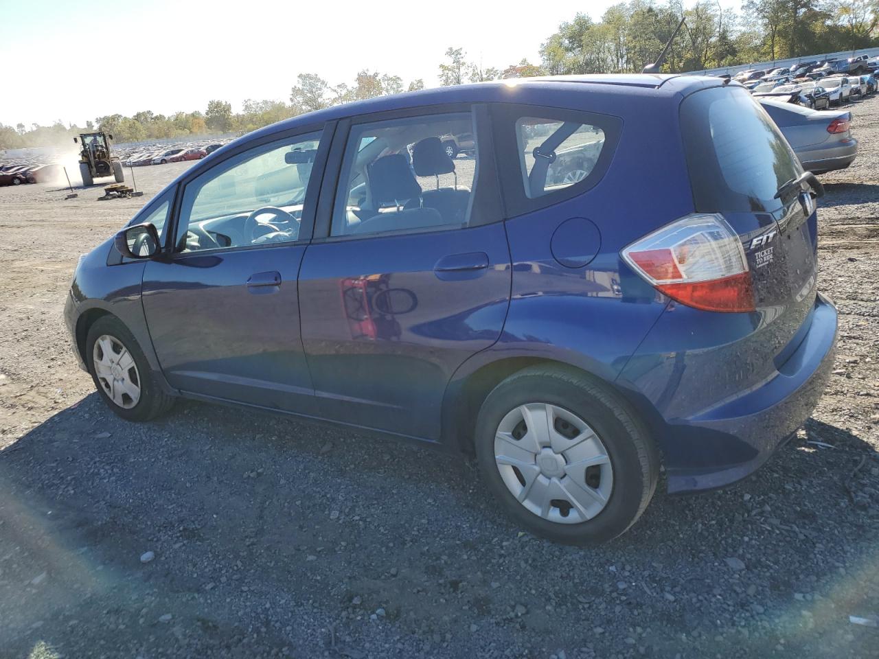 Изображение 2 2012 HONDA FIT  2012 с VIN JHMGE8H36CC030005