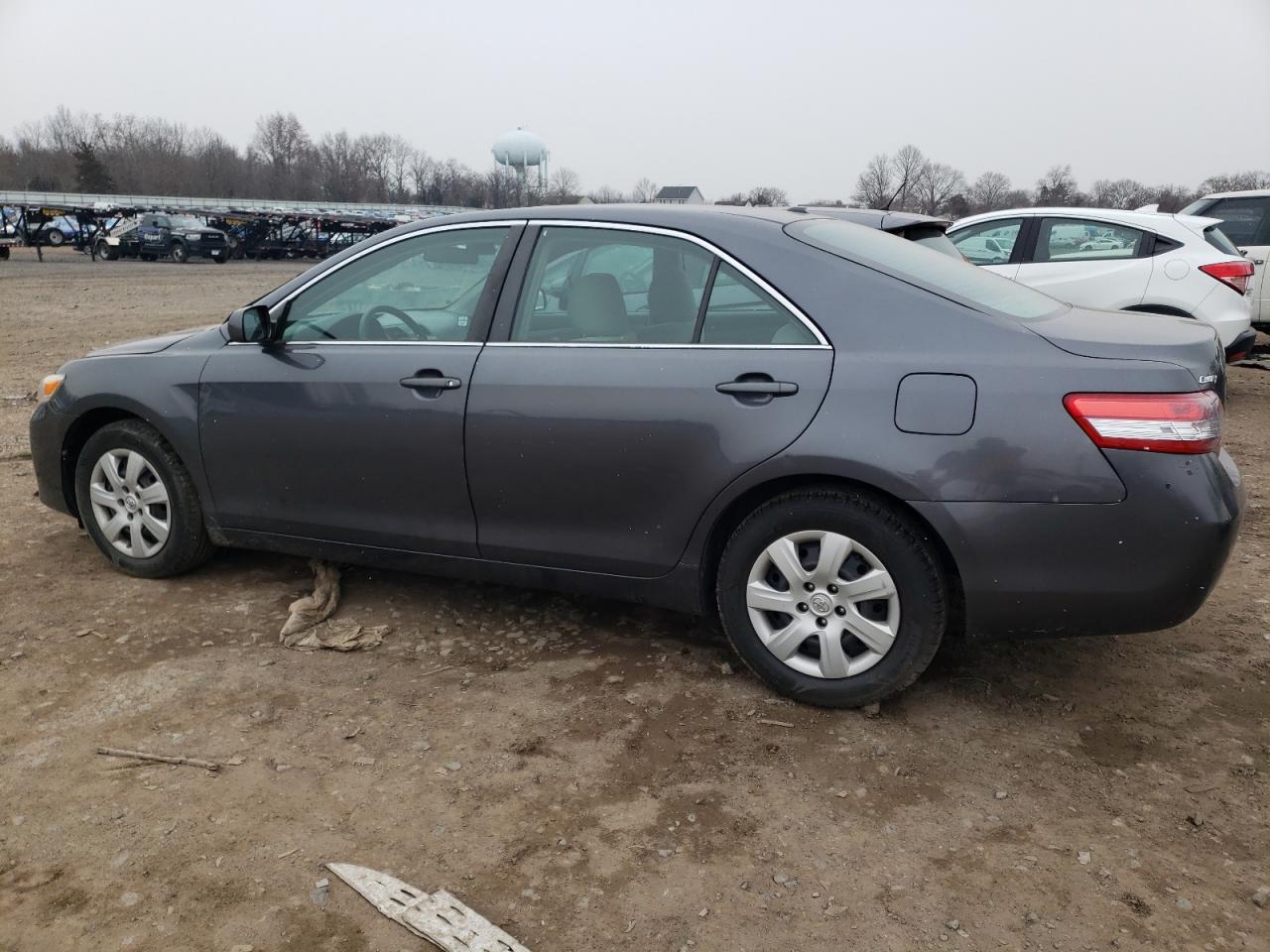 Obraz 2 z 2011 TOYOTA CAMRY BASE 2011 z VIN 4T1BF3EK1BU732423