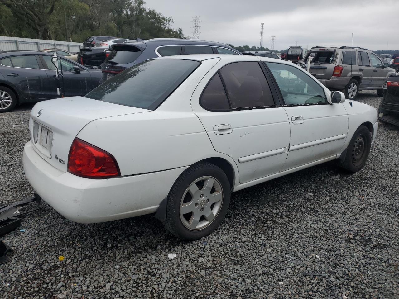 Image 3 of 2004 NISSAN SENTRA 1.8 2004 with VIN 3N1CB51D64L489151