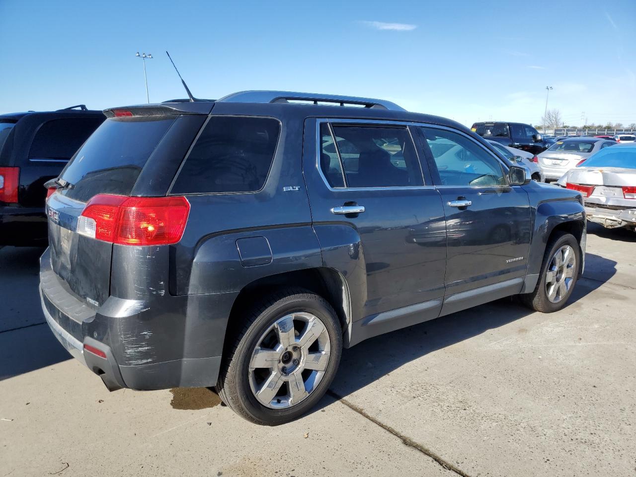 Image 3 of 2010 GMC TERRAIN SLT 2010 with VIN 2CTFLJEY6A6244769