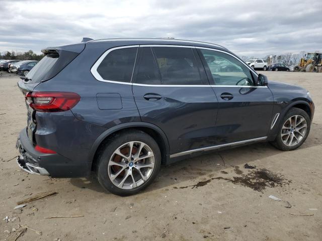 Obraz 3 z 2022 BMW X5 XDRIVE45E 2022 z VIN 5UXTA6C09N9J84610