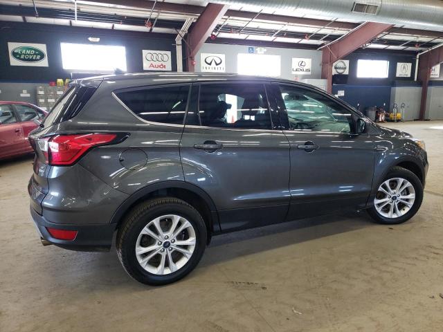 Image 3 of 2019 FORD ESCAPE SE 2019 with VIN 1FMCU9GD2KUC17703