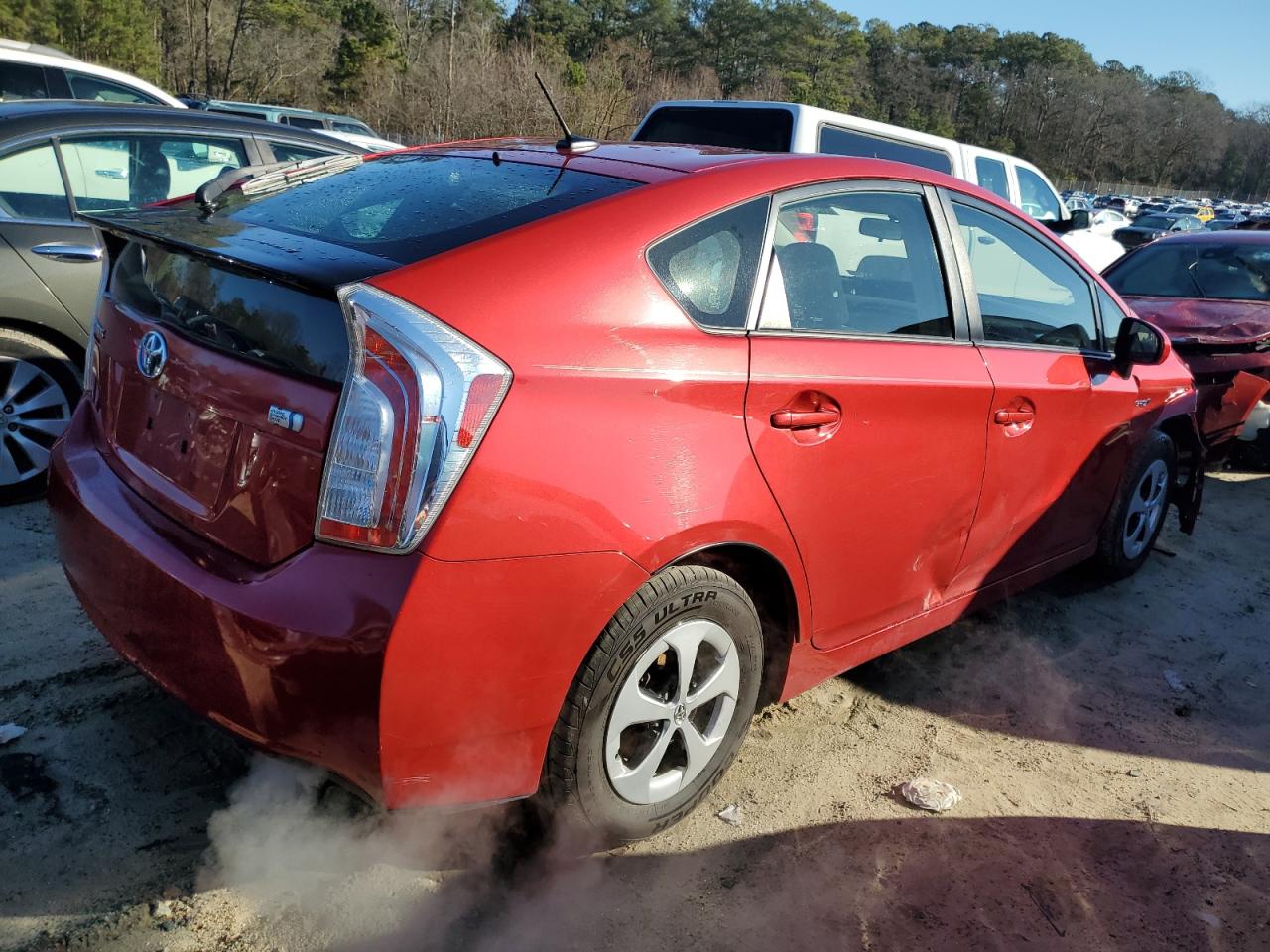 Image 3 of 2014 TOYOTA PRIUS  2014 with VIN JTDKN3DU0E1789051