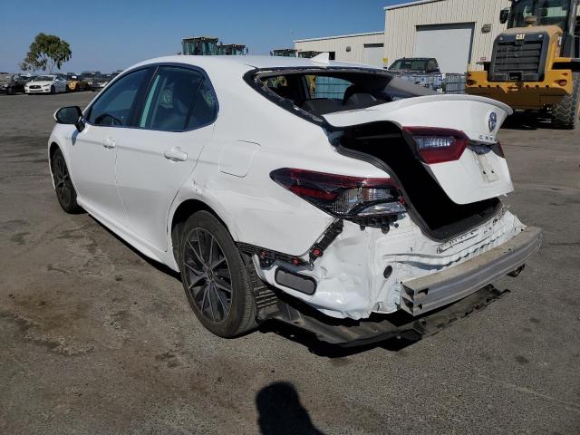 Obraz 2 z 2022 TOYOTA CAMRY SE 2022 z VIN 4T1G11AK0NU629772