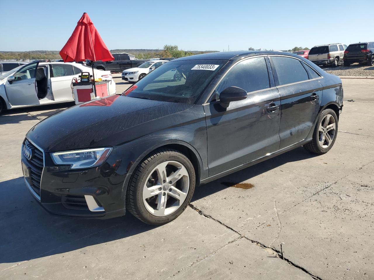Obraz 1 z 2017 AUDI A3 PREMIUM 2017 z VIN WAUAUGFF6H1051261