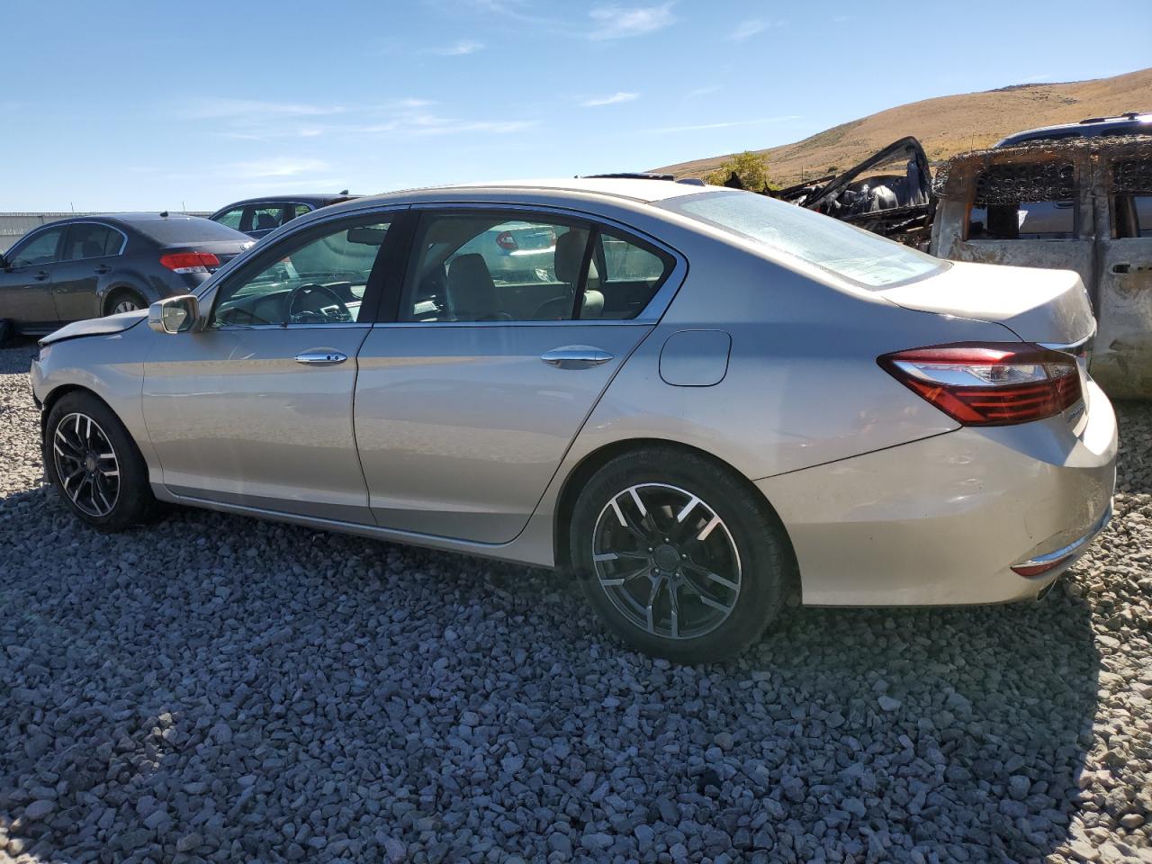 Obraz 2 z 2016 HONDA ACCORD EXL 2016 z VIN 1HGCR3F83GA000355