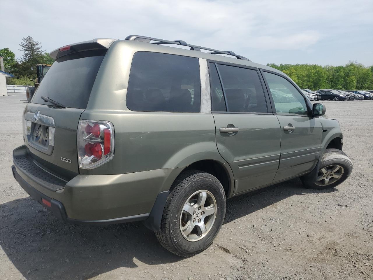Obraz 3 z Honda Pilot Exl 2008 z VIN 5FNYF185X8B002097