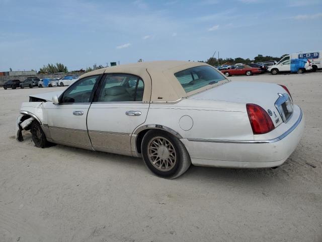 Image 2 of 1998 LINCOLN TOWN CAR CARTIER 1998 with VIN 1LNFM83W5WY685714