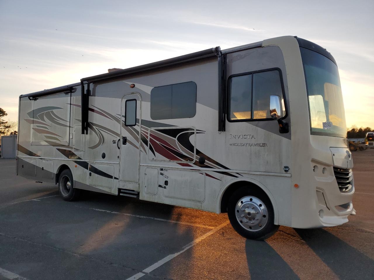 2019 FORD F53  2019 image