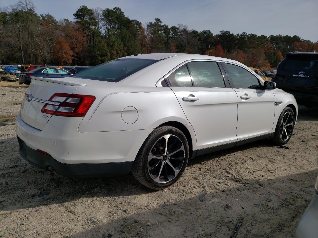 Obraz 3 z 2014 FORD TAURUS SEL 2014 z VIN 1FAHP2E84EG177759