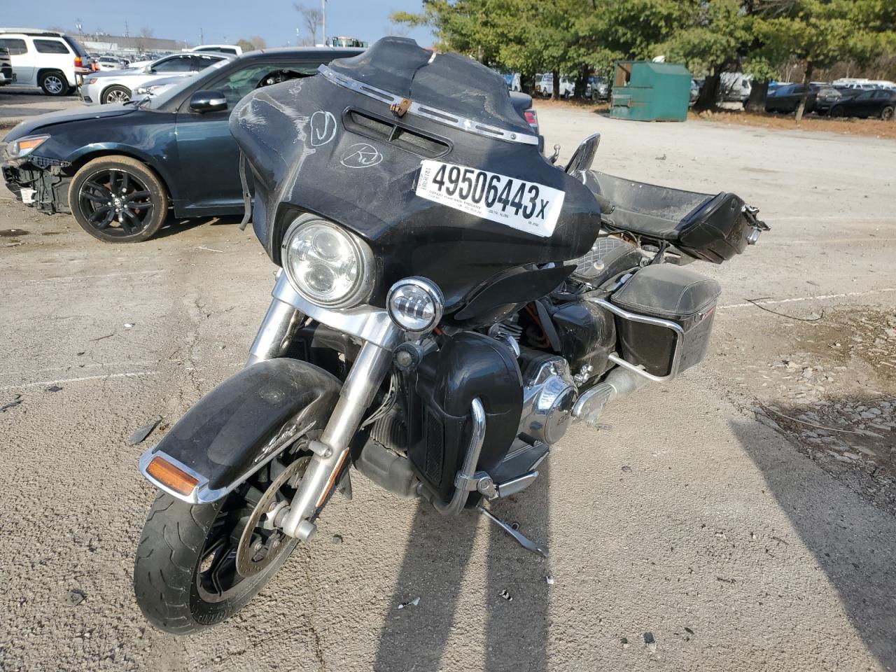 Obraz 2 z 2019 HARLEY-DAVIDSON FLHTK  2019 z VIN 1HD1KEF18KB616451