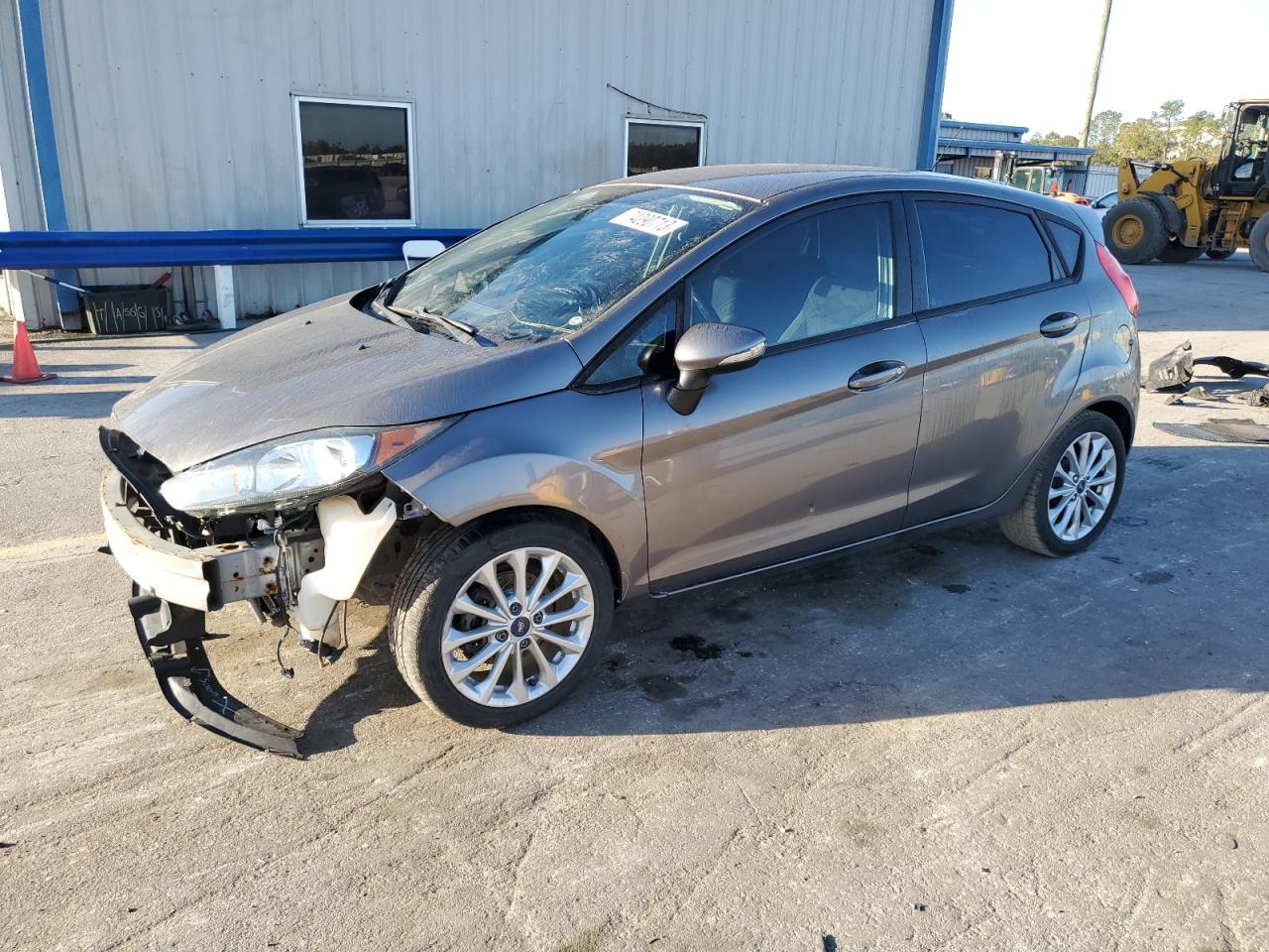 Image 1 of 2014 FORD FIESTA SE 2014 with VIN 3FADP4EJ4EM147910
