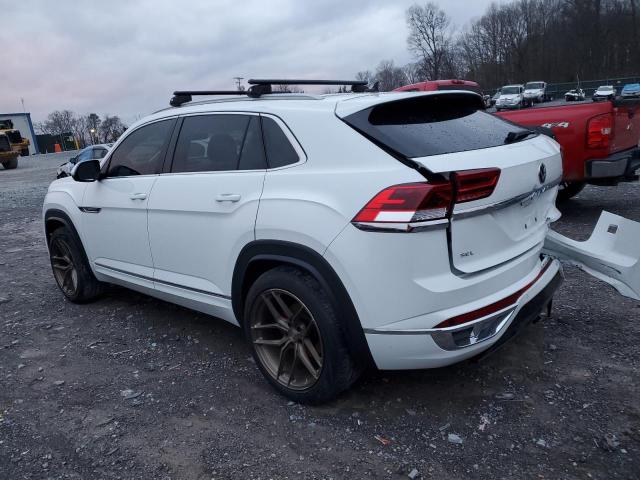 Image 2 of 2022 VOLKSWAGEN ATLAS CROSS SPORT SEL R-LINE 2022 with VIN 1V2SC2CA1NC202950