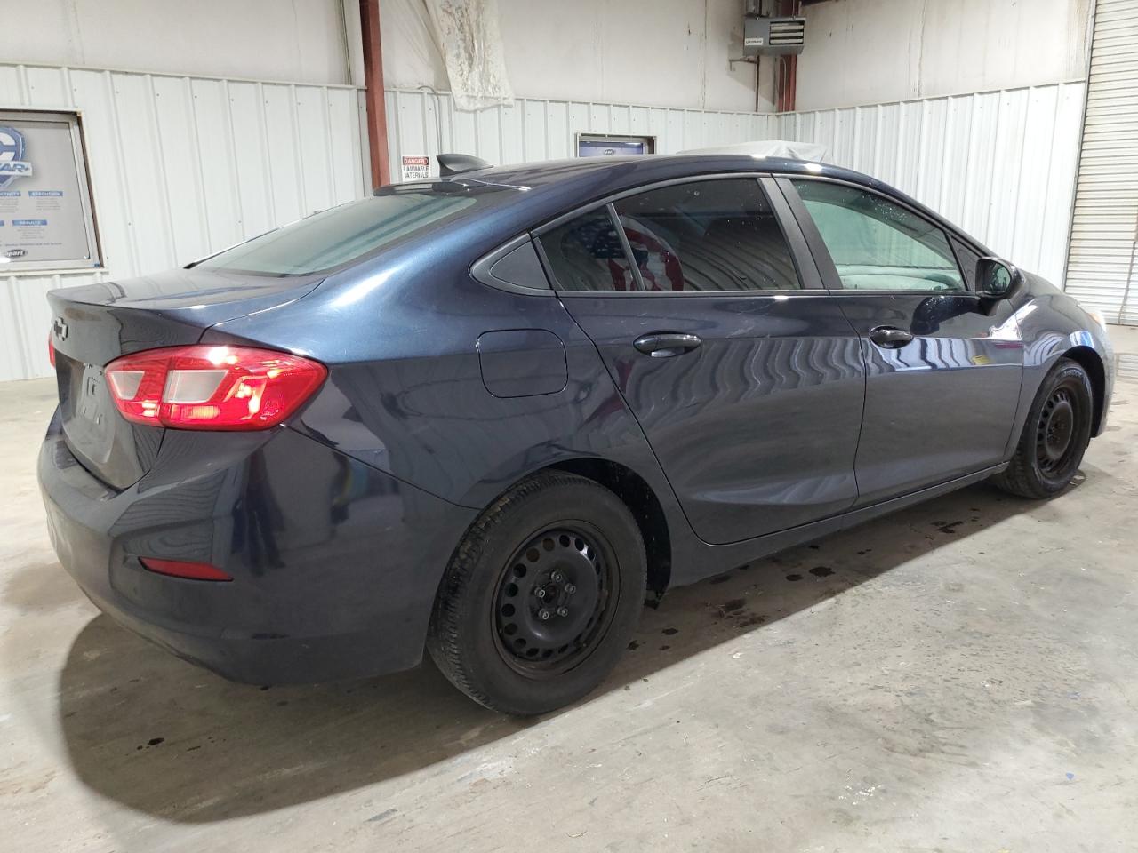 Obraz 3 z 2016 CHEVROLET CRUZE LS 2016 z VIN 1G1BC5SM4G7289519
