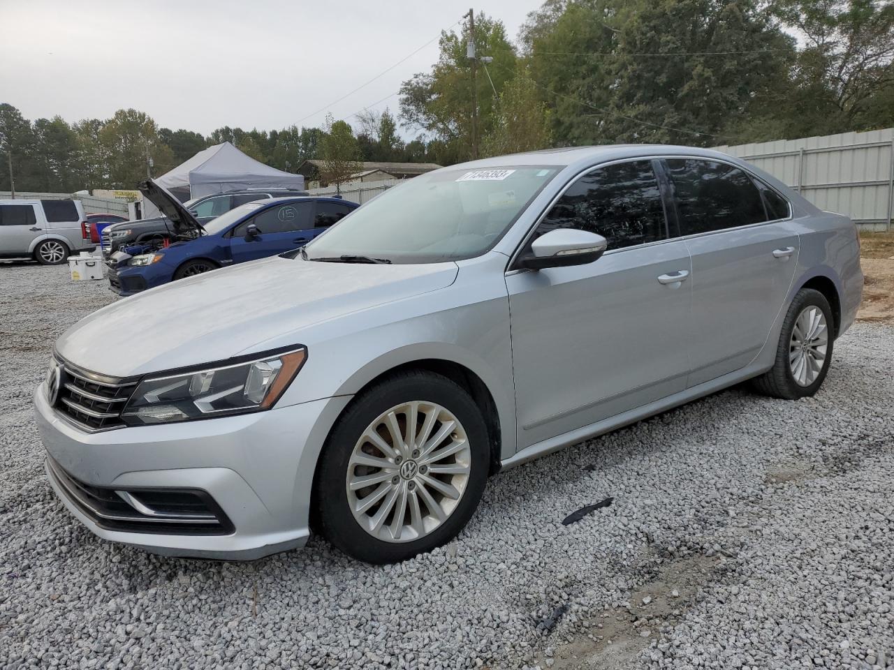 Изображение 2016 VOLKSWAGEN PASSAT SE 2016