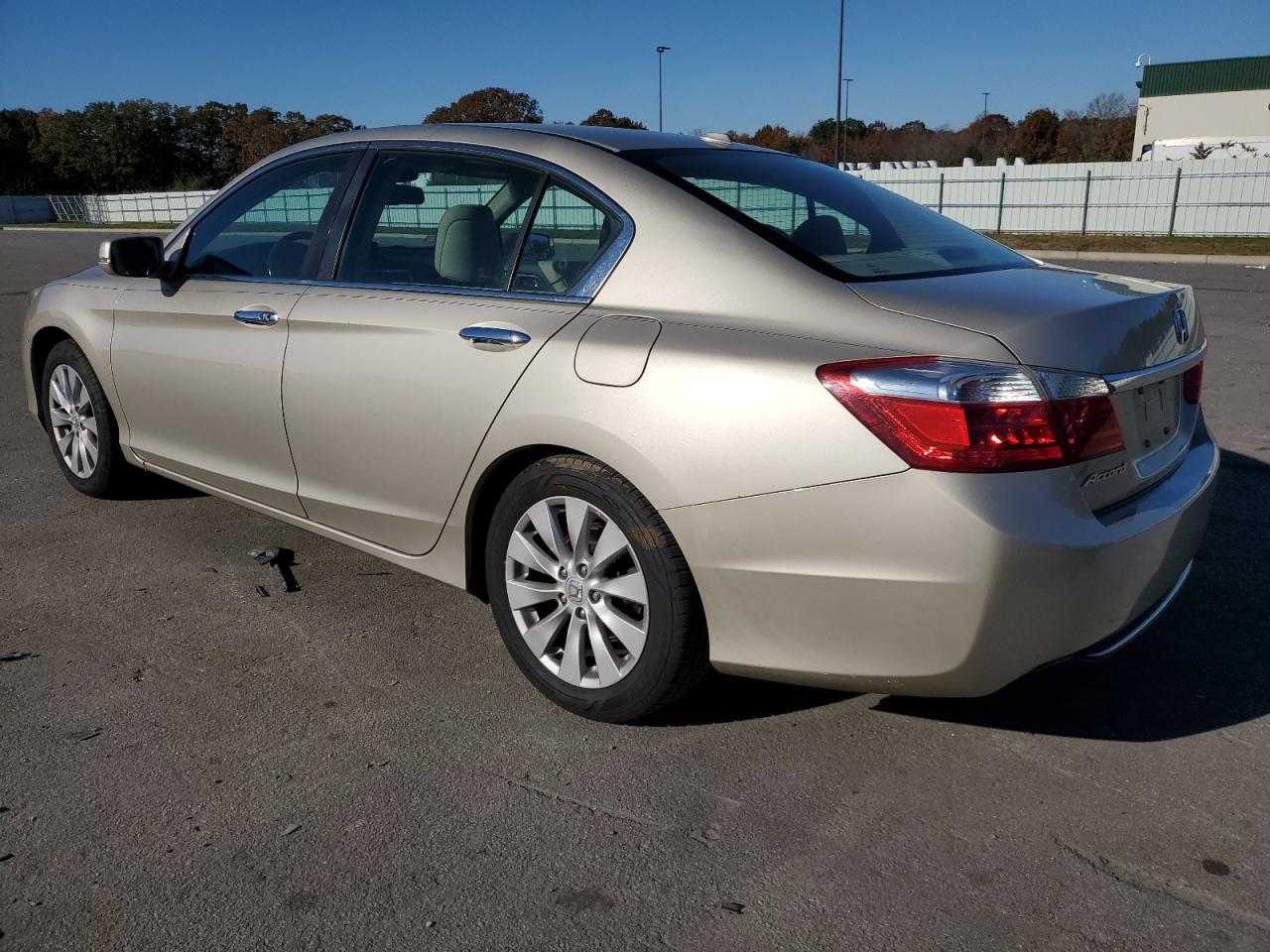 Image 2 of 2013 HONDA ACCORD EXL 2013 with VIN 1HGCR2F89DA257946