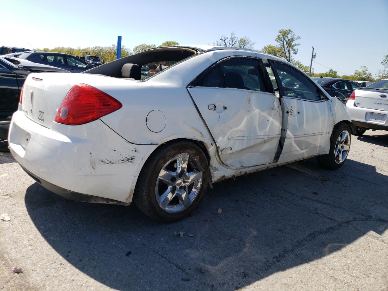 Obraz 3 z 2010 PONTIAC G6  2010 z VIN 1G2ZA5E05A4120546