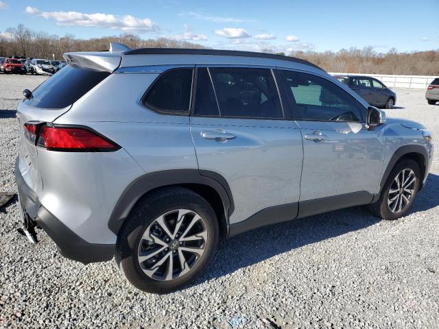 Image 3 of 2022 TOYOTA COROLLA CROSS XLE 2022 with VIN 7MUEAAAG3NV035789