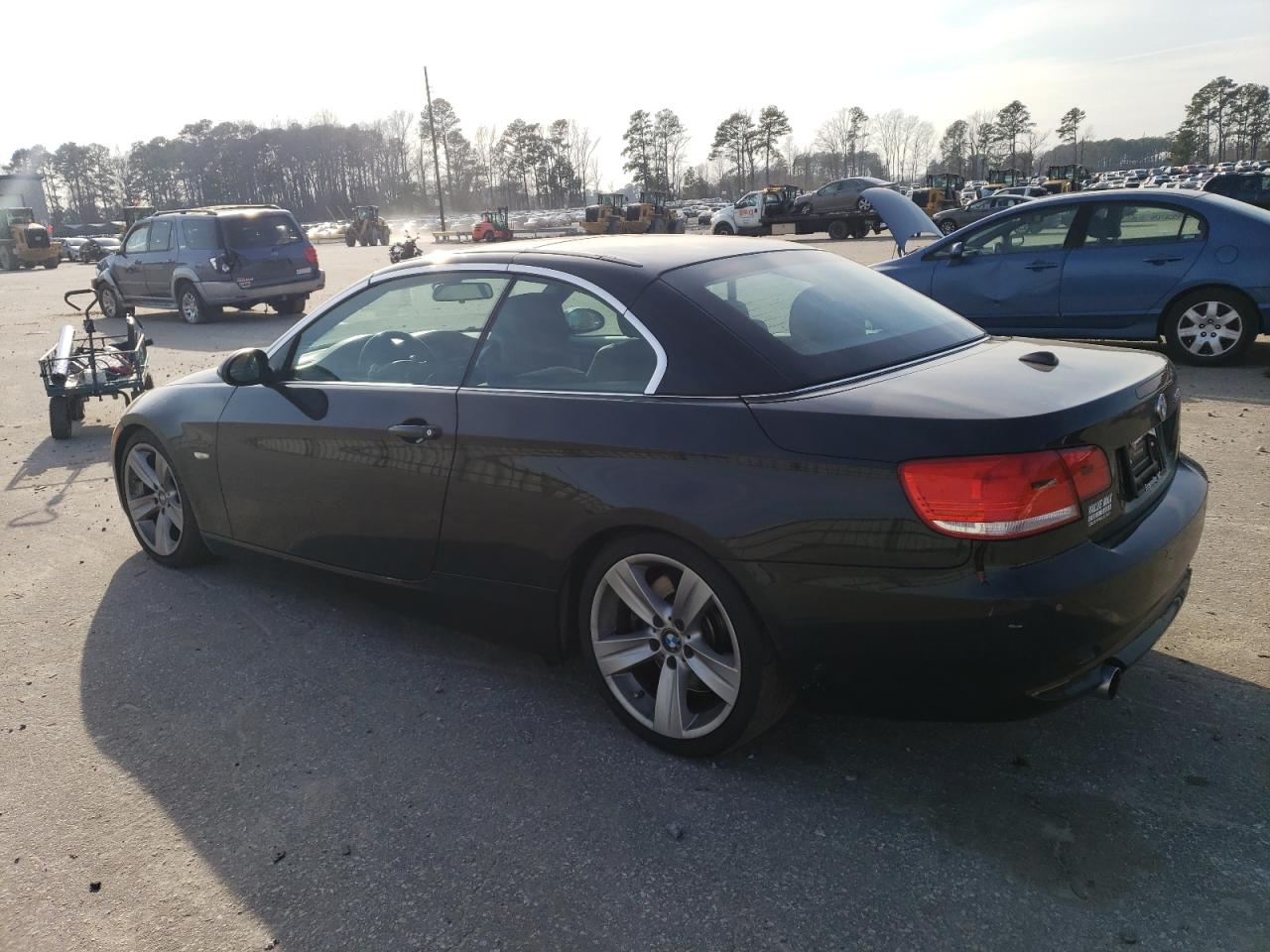 Image 2 of 2007 BMW 335 I 2007 with VIN WBAWL73517PX46778