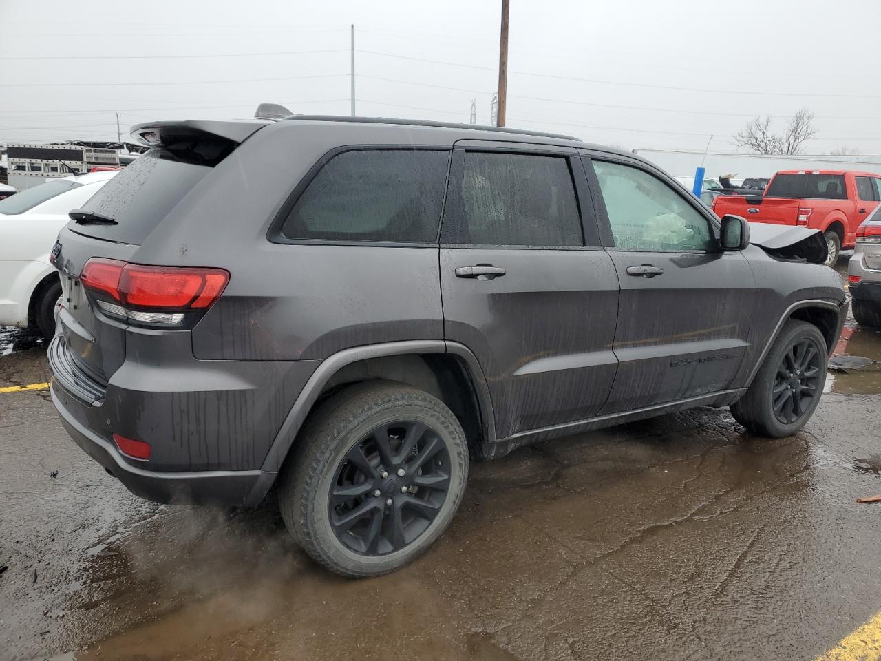 Obraz 3 z 2017 JEEP GRAND CHEROKEE LAREDO 2017 z VIN 1C4RJFAG5HC924947