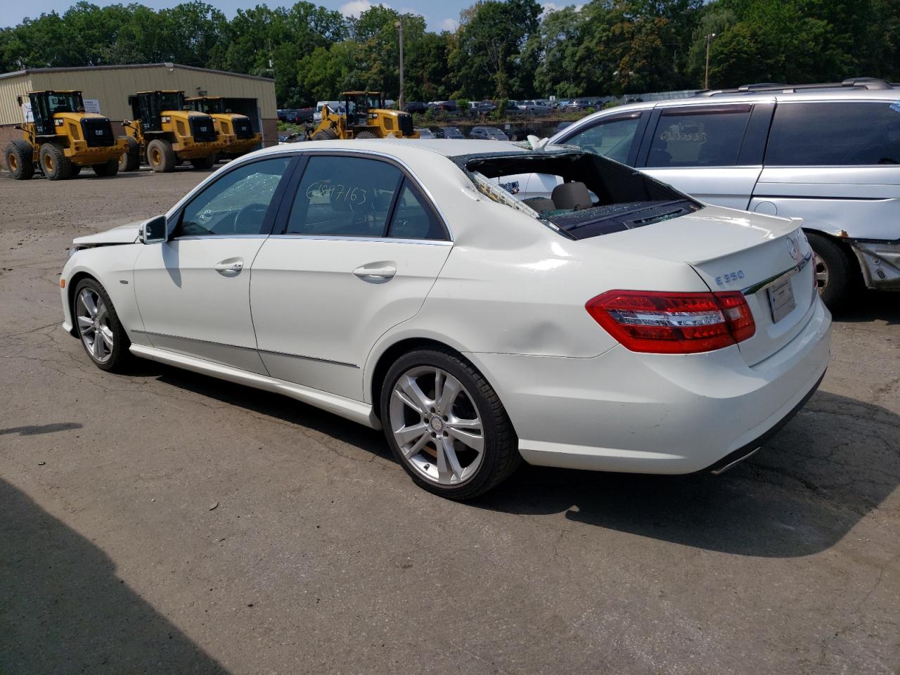 Image 2 of 2012 MERCEDES-BENZ E 350 4MATIC 2012 with VIN WDDHF8JB6CA564367