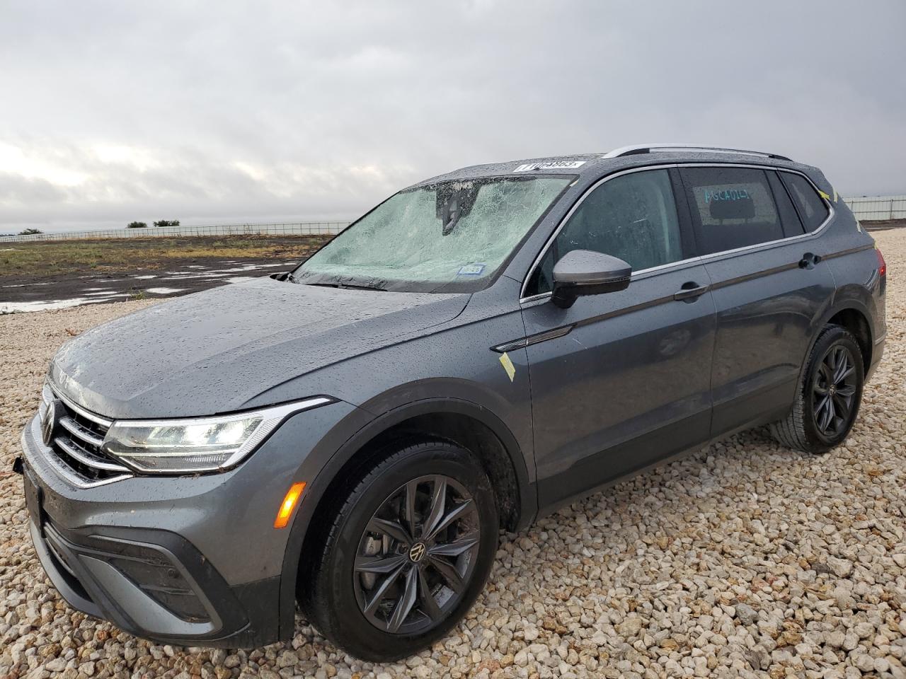Image 1 of 2023 VOLKSWAGEN TIGUAN SE 2023 with VIN 3VVNB7AX0PM065069